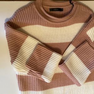 White and Pink Women's sweater